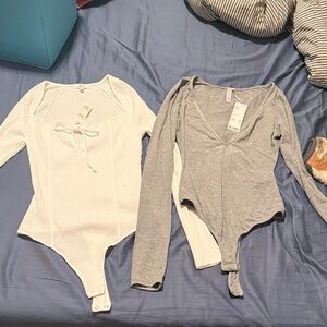 [NWT] a bundle of 2 long sleeve bodysuits size S, aerie/Urban outffiters